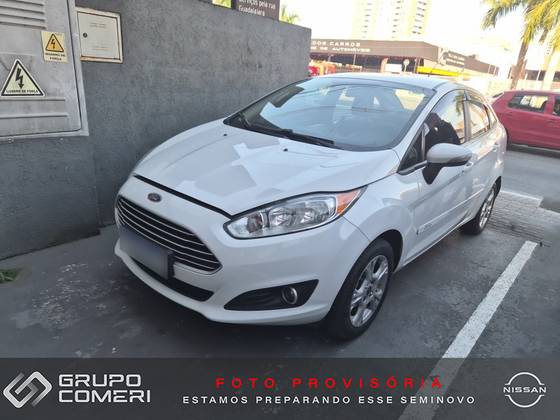 FORD FIESTA 1.6 SE SEDAN 16V FLEX 4P POWERSHIFT FORD FIESTA 1.6 SE SEDAN 16V FLEX 4P POWERSHIFT